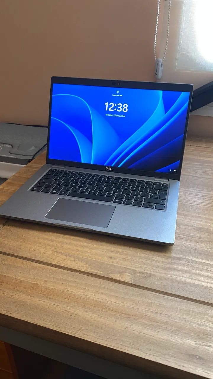 Notebook Dell Latitude 5430 - Core i5 12ª Ger, 8GB RAM, SSD 256GB (Tela FHD)