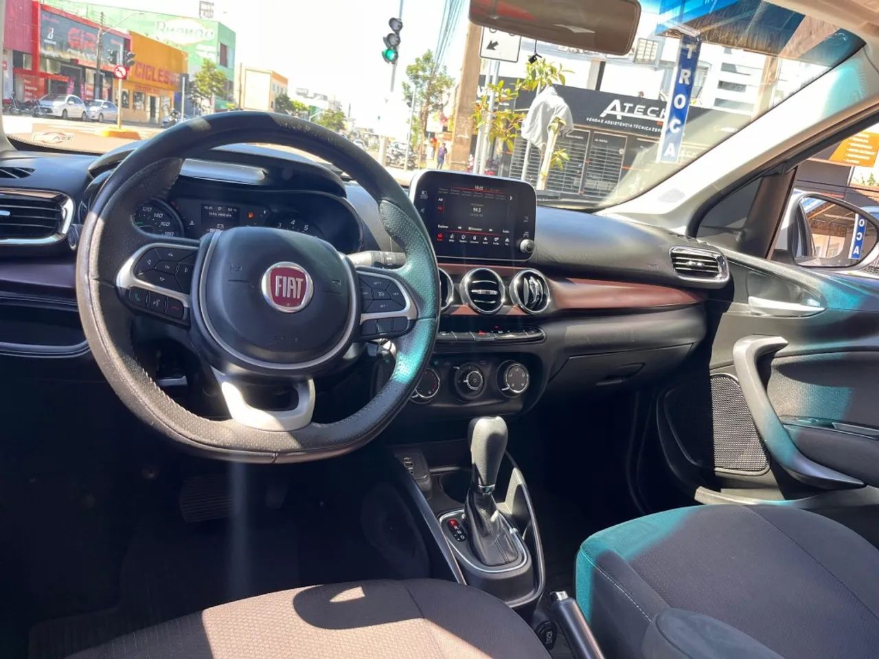 Fiat Cronos Precision 1.8 16V Flex Aut. 2020 - Foto 4
