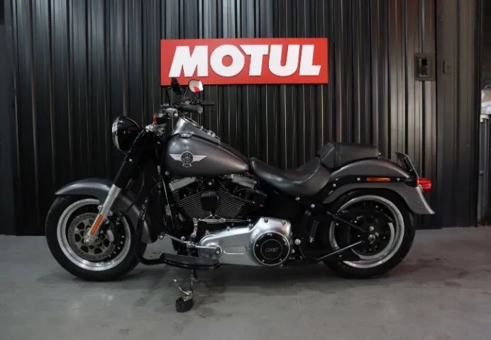 HARLEY-DAVIDSON FAT BOY LOW 2017/2017 - CINZA - Foto 4