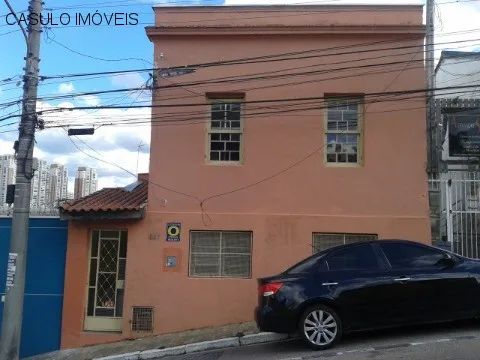 Casa residencial à venda no Centro com 153 m² e 2 dormitórios/quartos disponíveis.