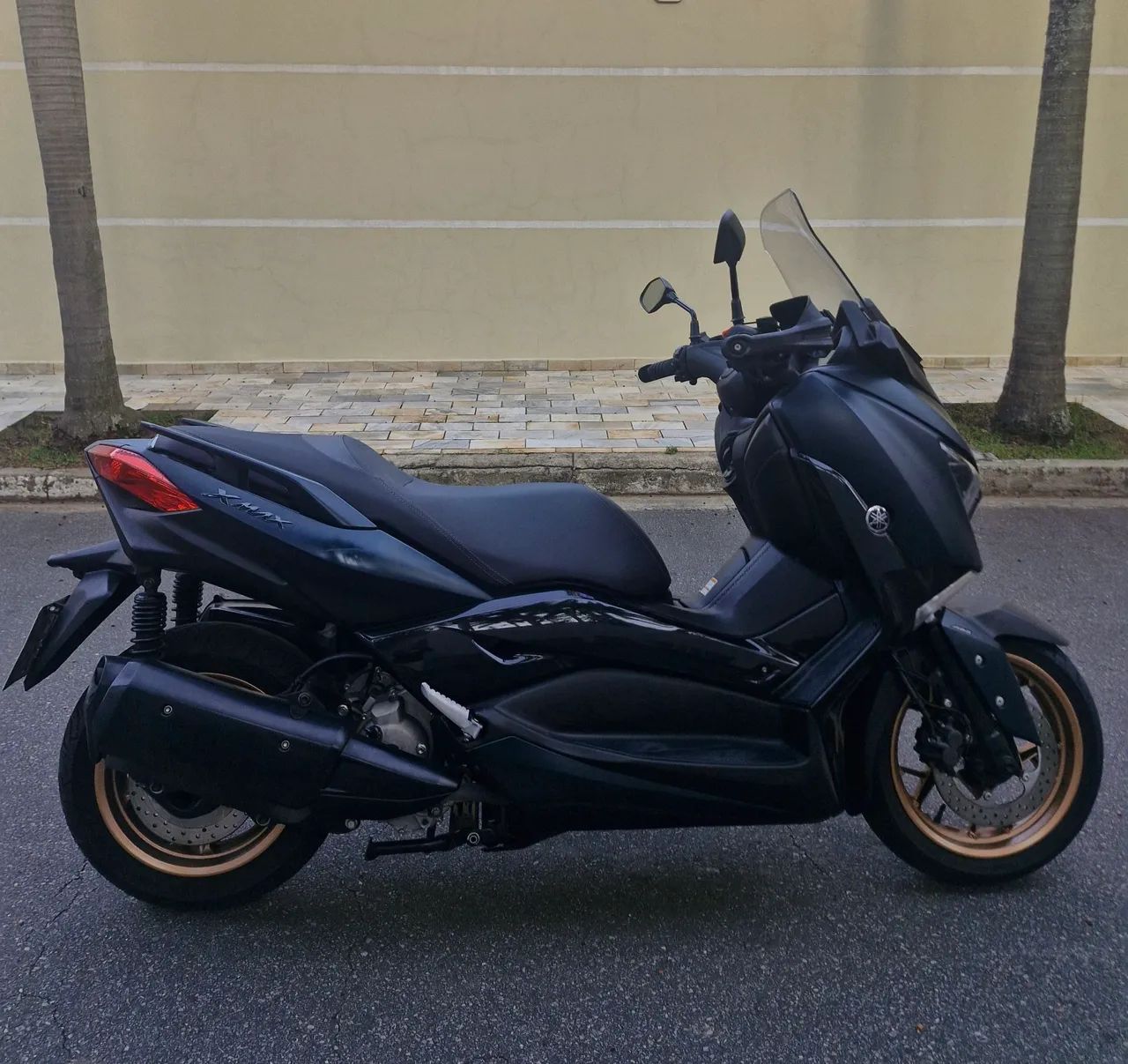 XMax 250 verde - Foto 5