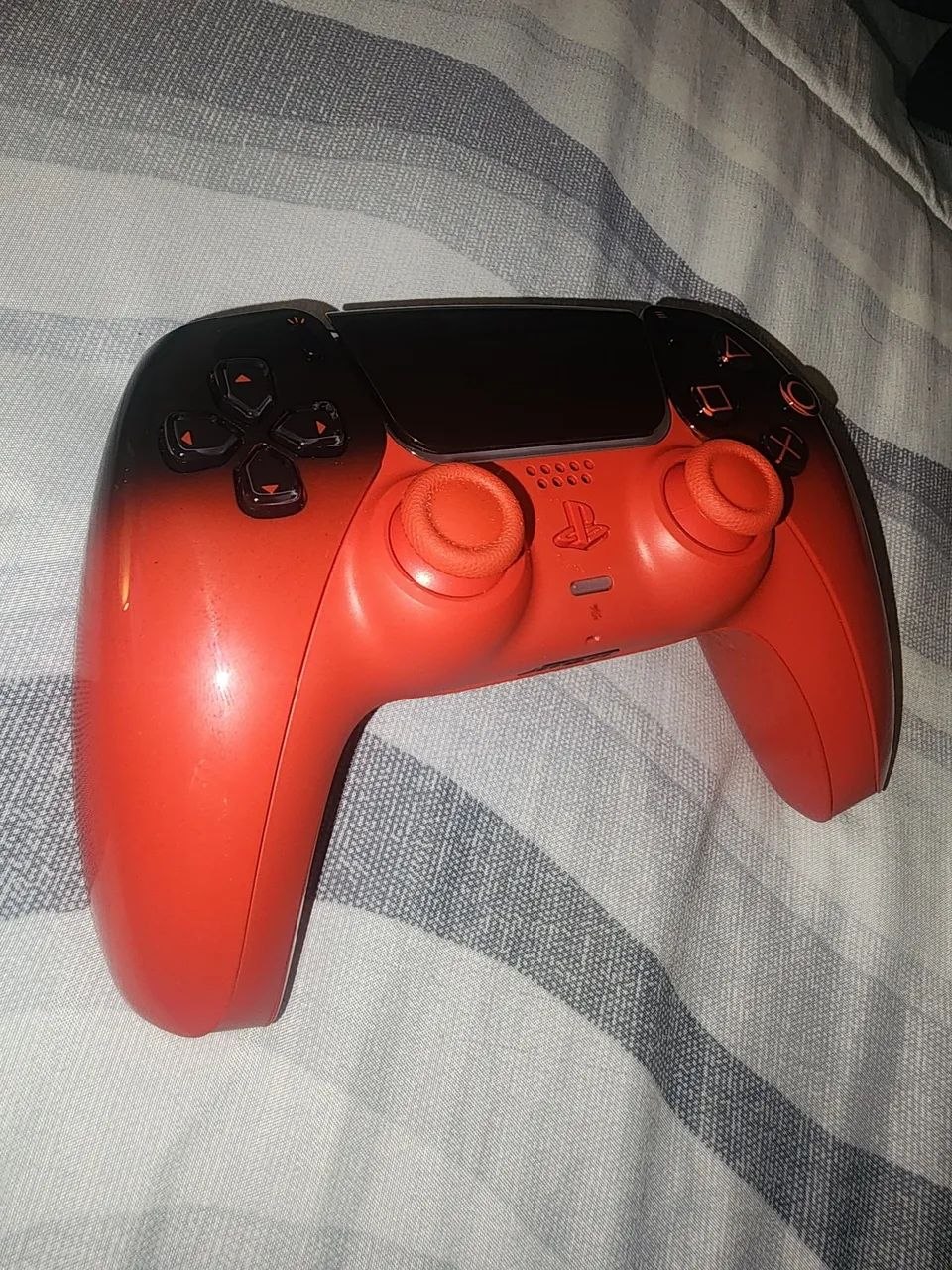 Controle Dualsense Techno Red PS5 - Foto 3