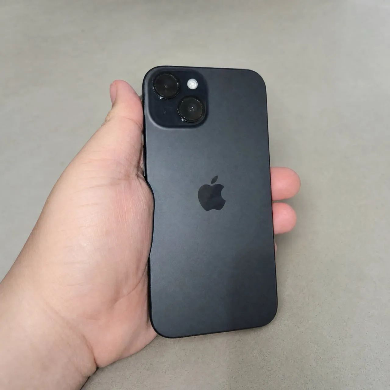 iPhone 15 - Foto 3