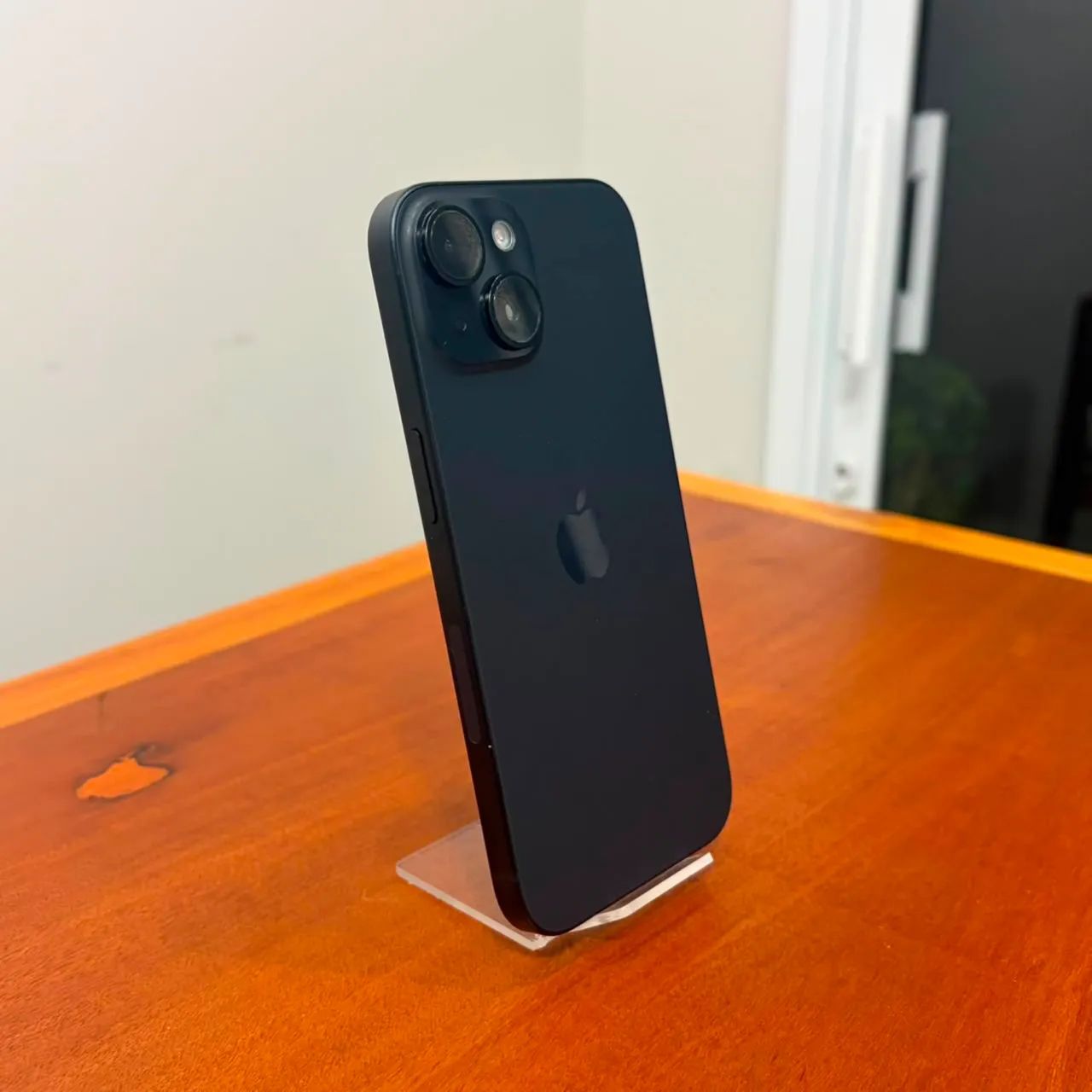iPhone 15 - 128GB - Sem detalhes - Bateria 94% - Foto 2