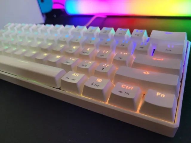 Teclado Motospeed ck61