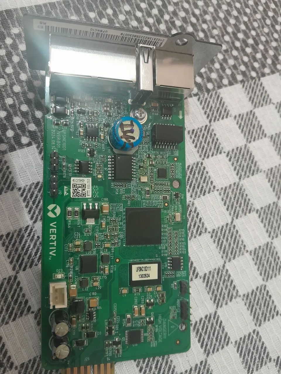 Vertiv SIC Card UF-SNMP810 - Foto 4