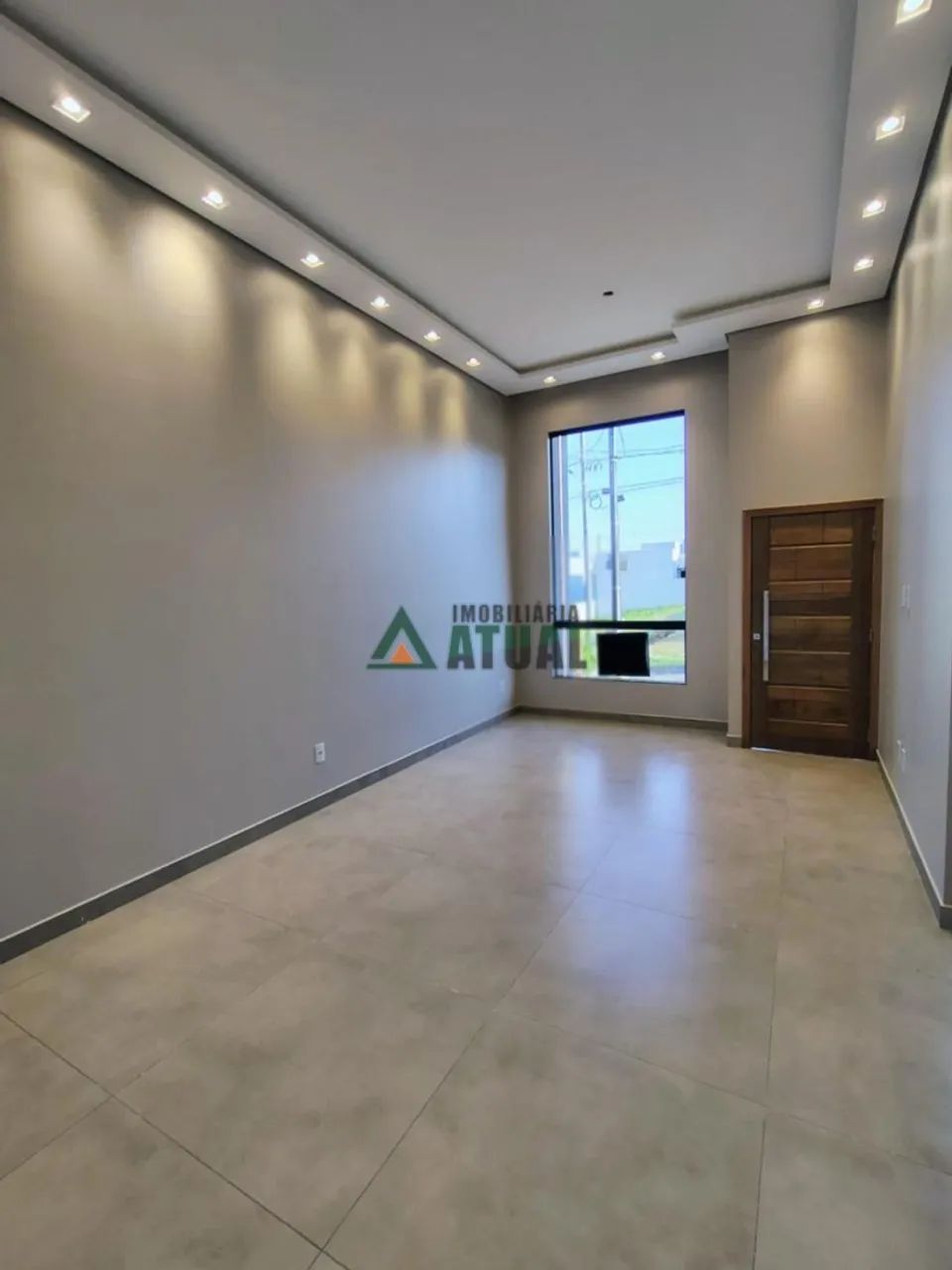 CASA COM 3 DORMITÓRIOS SENDO UMA SUÍTE MASTER NA REGIÃO NORTE - Foto 3