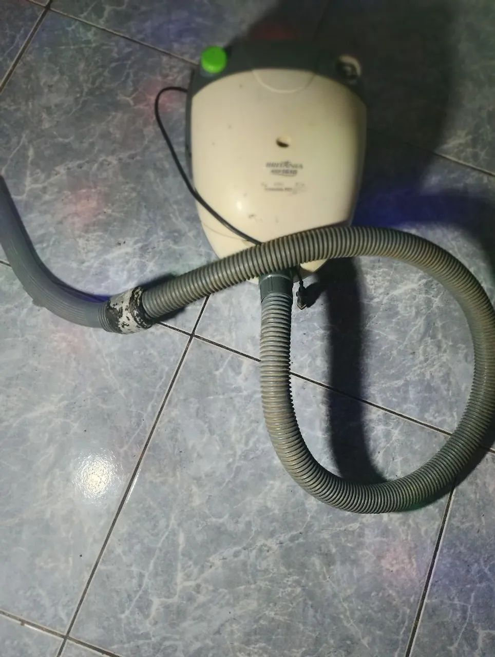Aspirador de pó $50