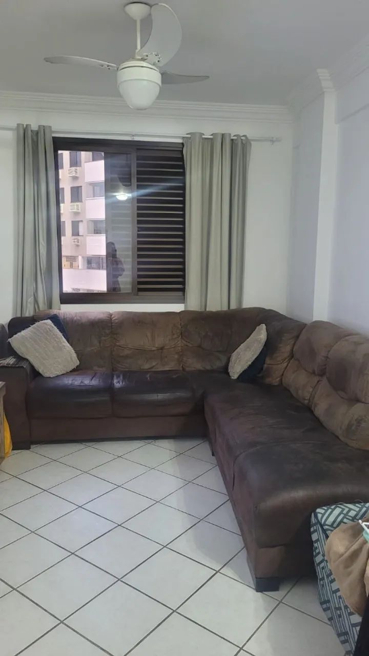 Sofá Marrom 6 lugares confortável ótima oportunidade - Foto 2