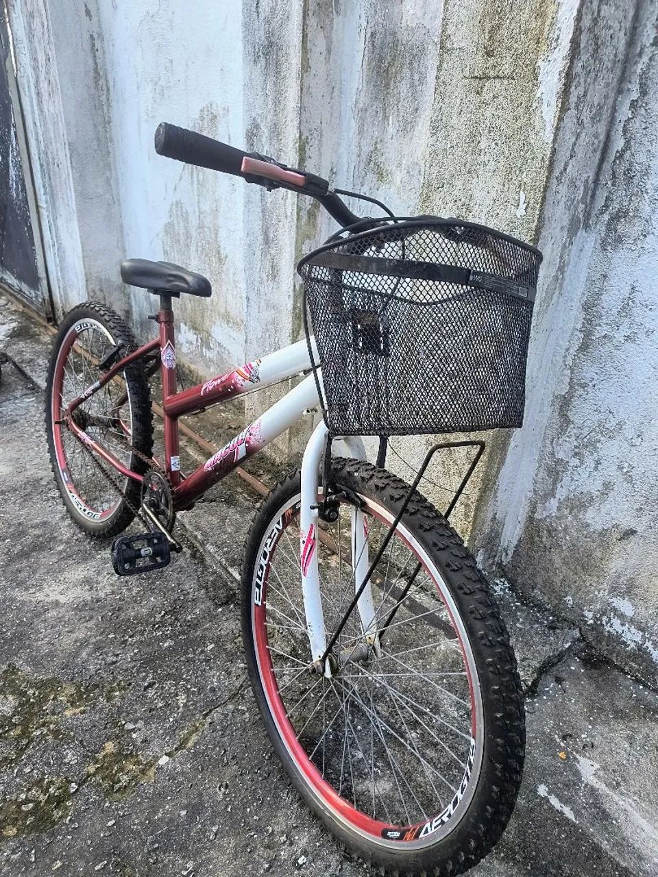 Bicicleta no precinho