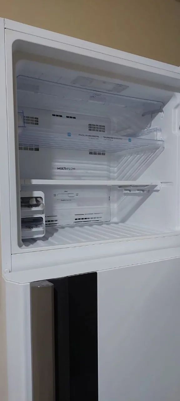 Geladeira Eletrolux  - Foto 2