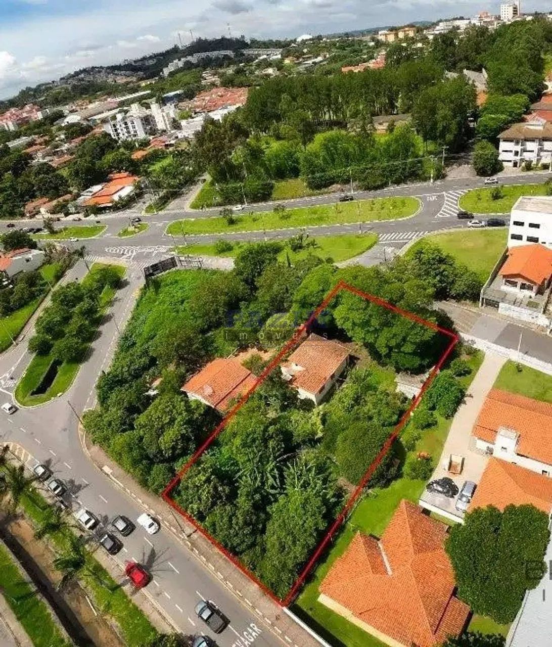 Terreno Comercial com 1.407 m² e frente para duas ruas. - Foto 3