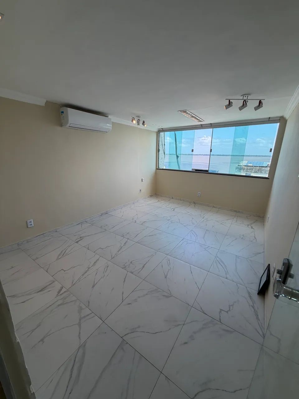 Alugo Sala Francisco Chamie - Foto 3