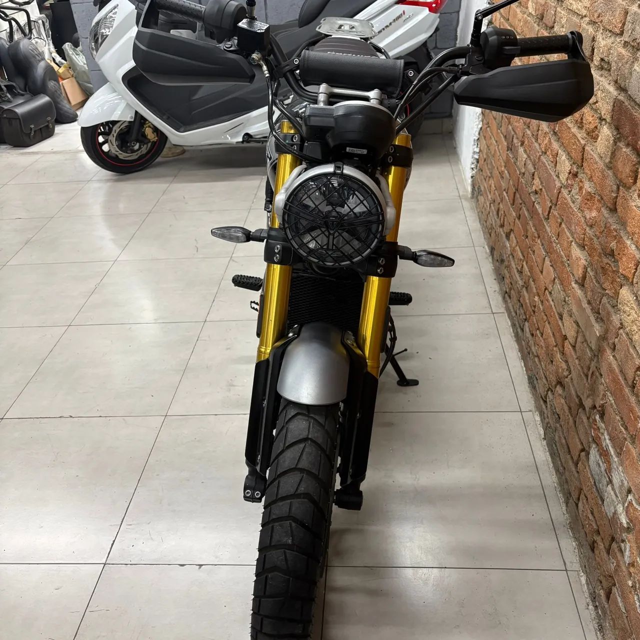 Triumph SCRAMBLER 400 X - Foto 4