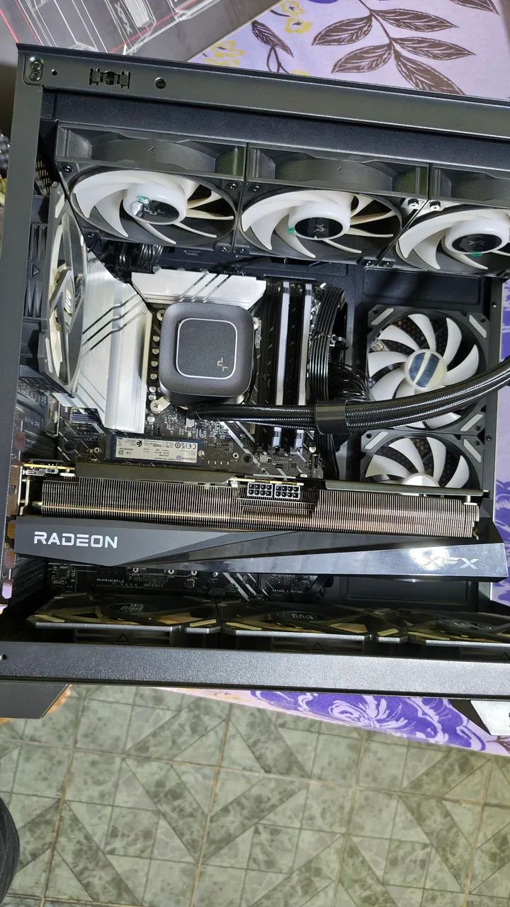 RX 9070 XT - Foto 5
