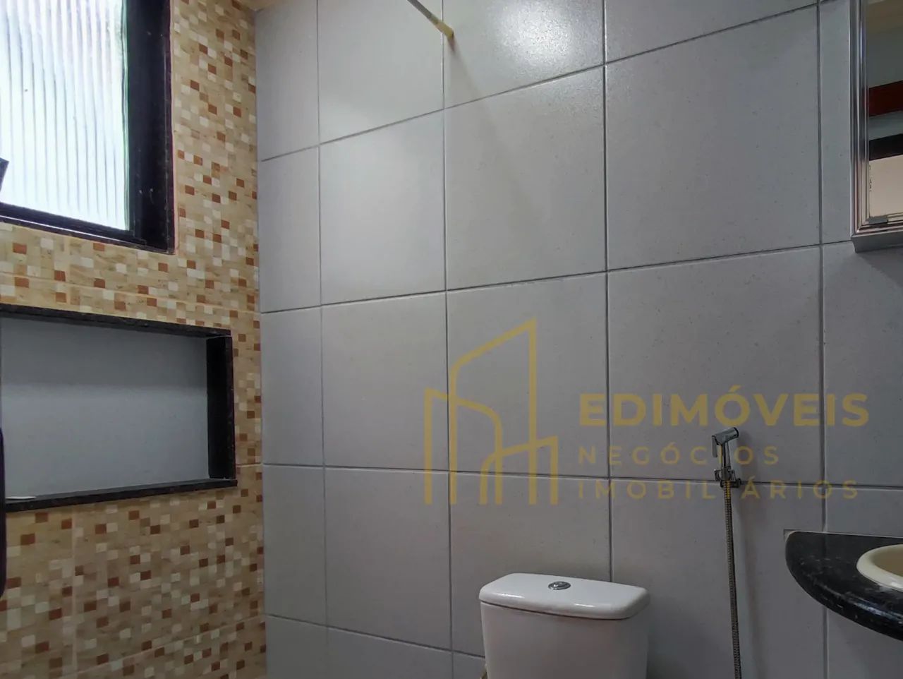 Casa com Estilo e Conforto em São Francisco  Serra, Oportunidade Imperdível! - Foto 3