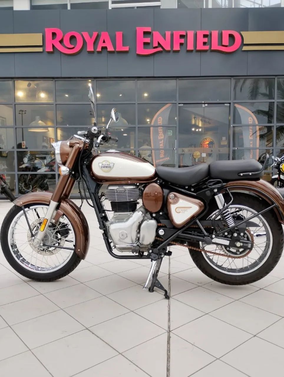CLASSIC 350cc - 2026 - Clóvis