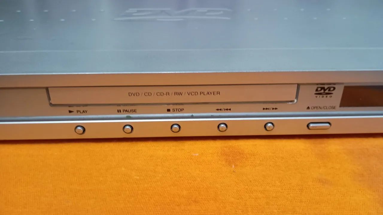 DVD player LG modelo DV 592/1N - Foto 4