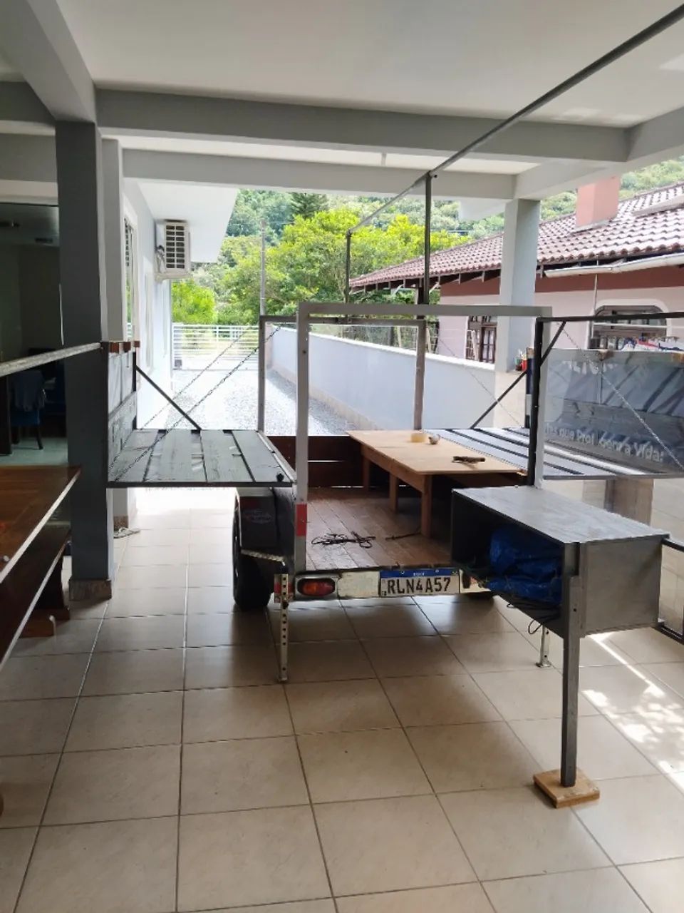 Carretinha reboque adaptada para camping - Foto 7