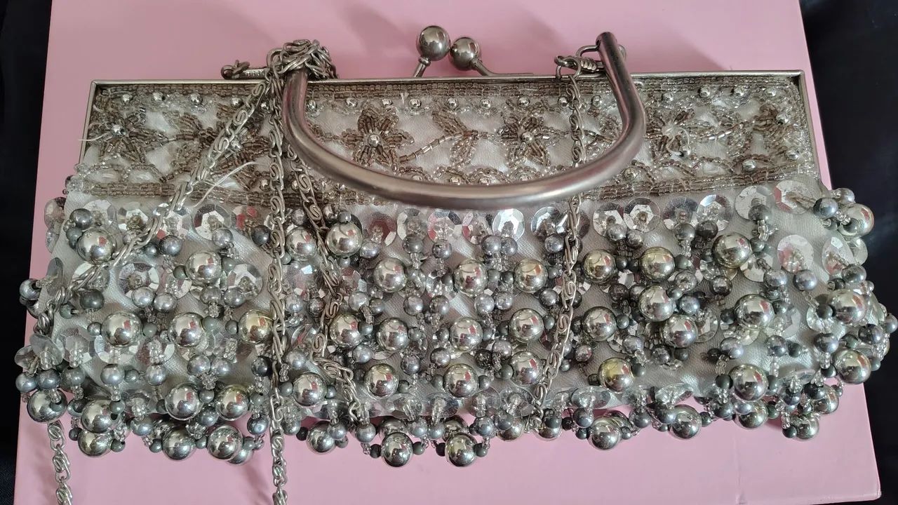 Bolsa ,clutch Chenson Original Bordada a mão  - Foto 3