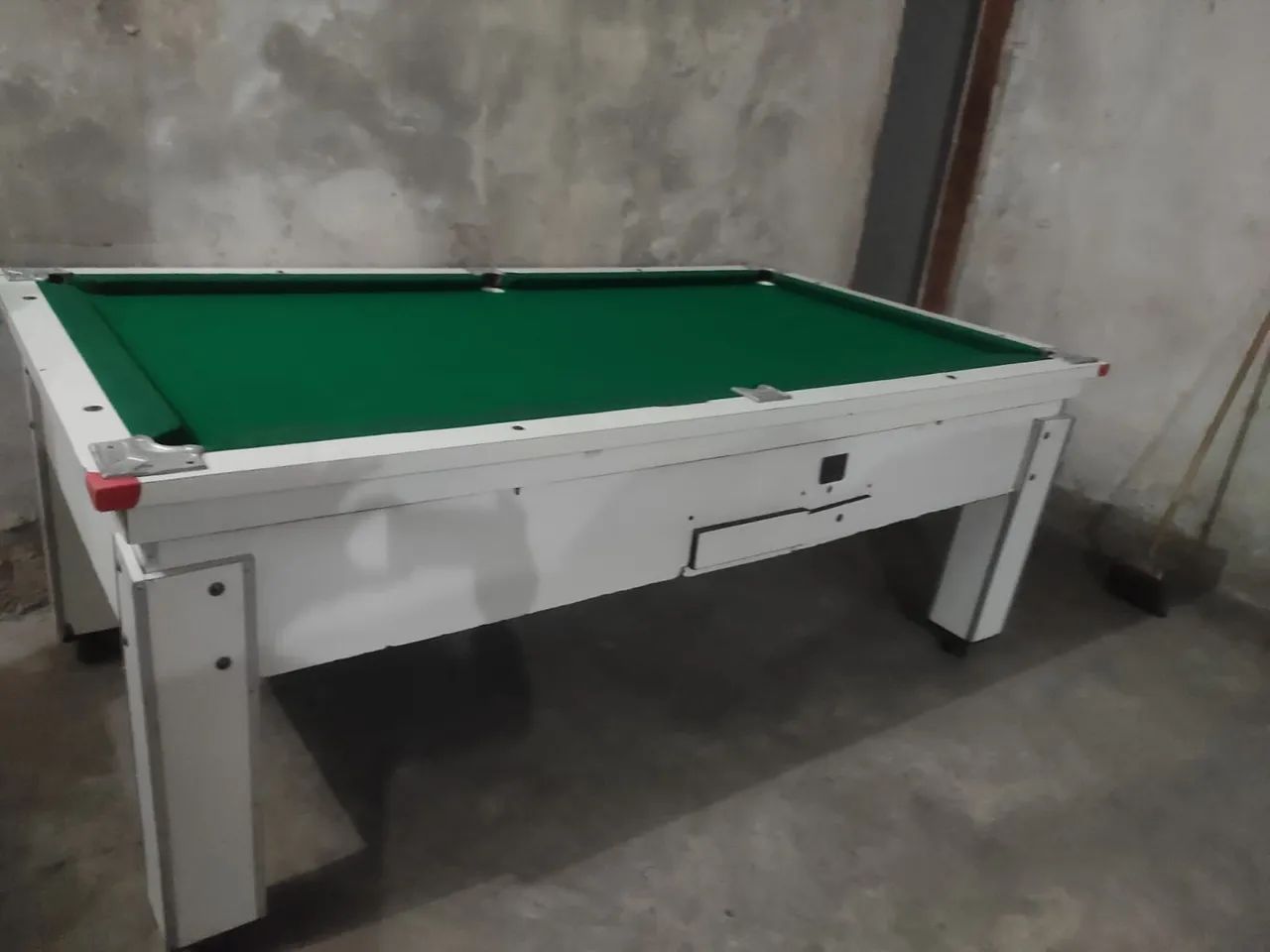 Sinuca a venda 