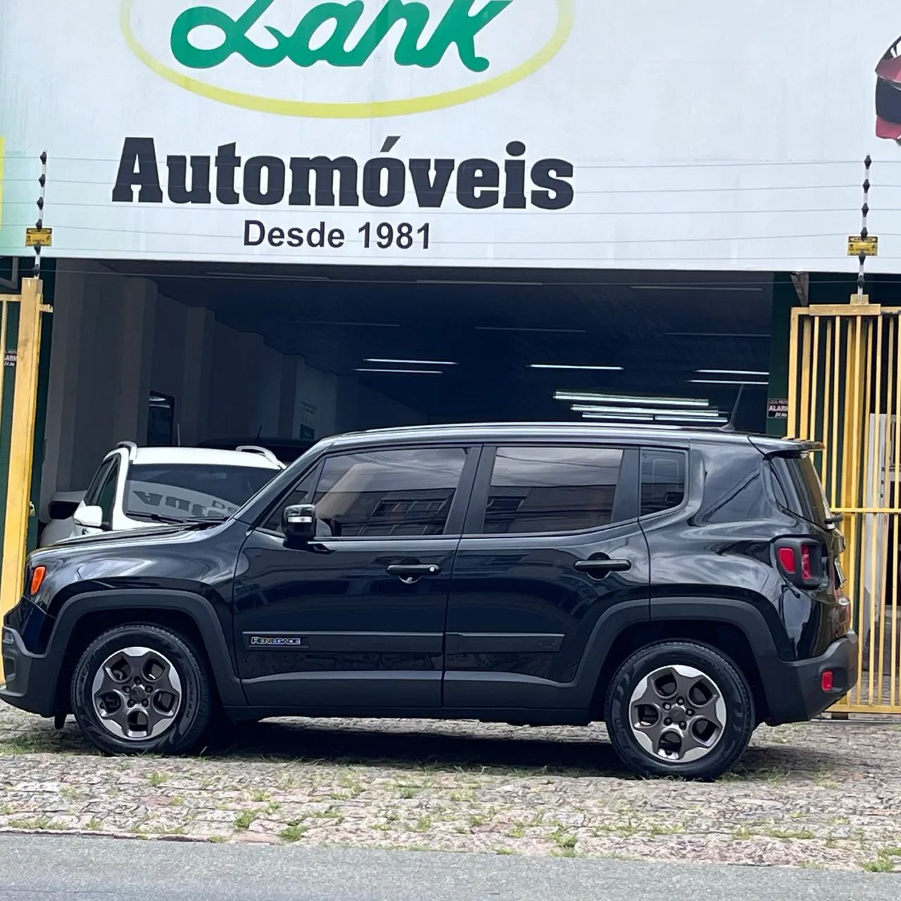 Jeep Renegade Renegade Sport 1.8 4x2 Flex 16V Aut. 2016
