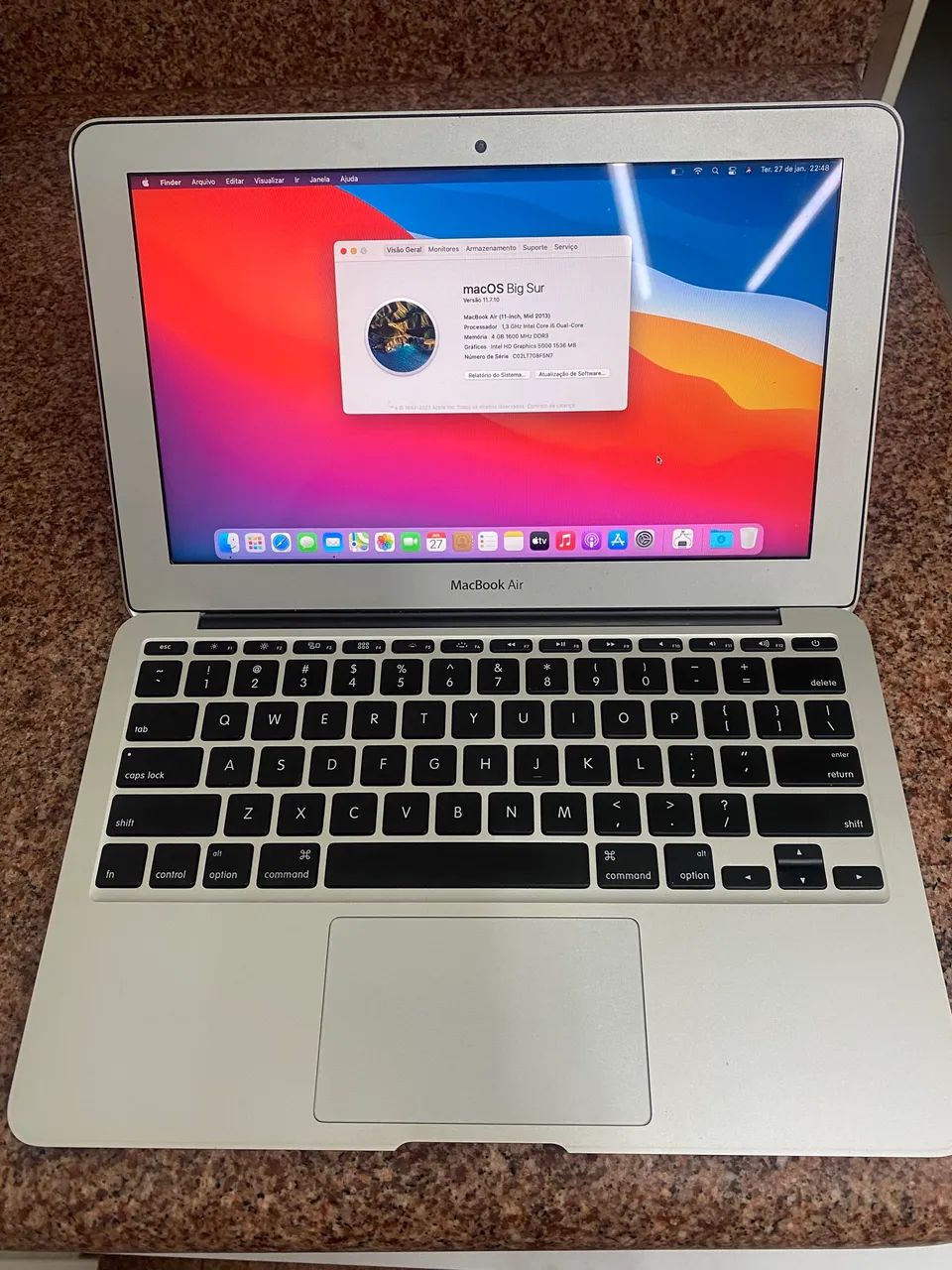 Apple Macbook Air A1465 EMC 2631 - Ano 2013 - Notebooks - Santa