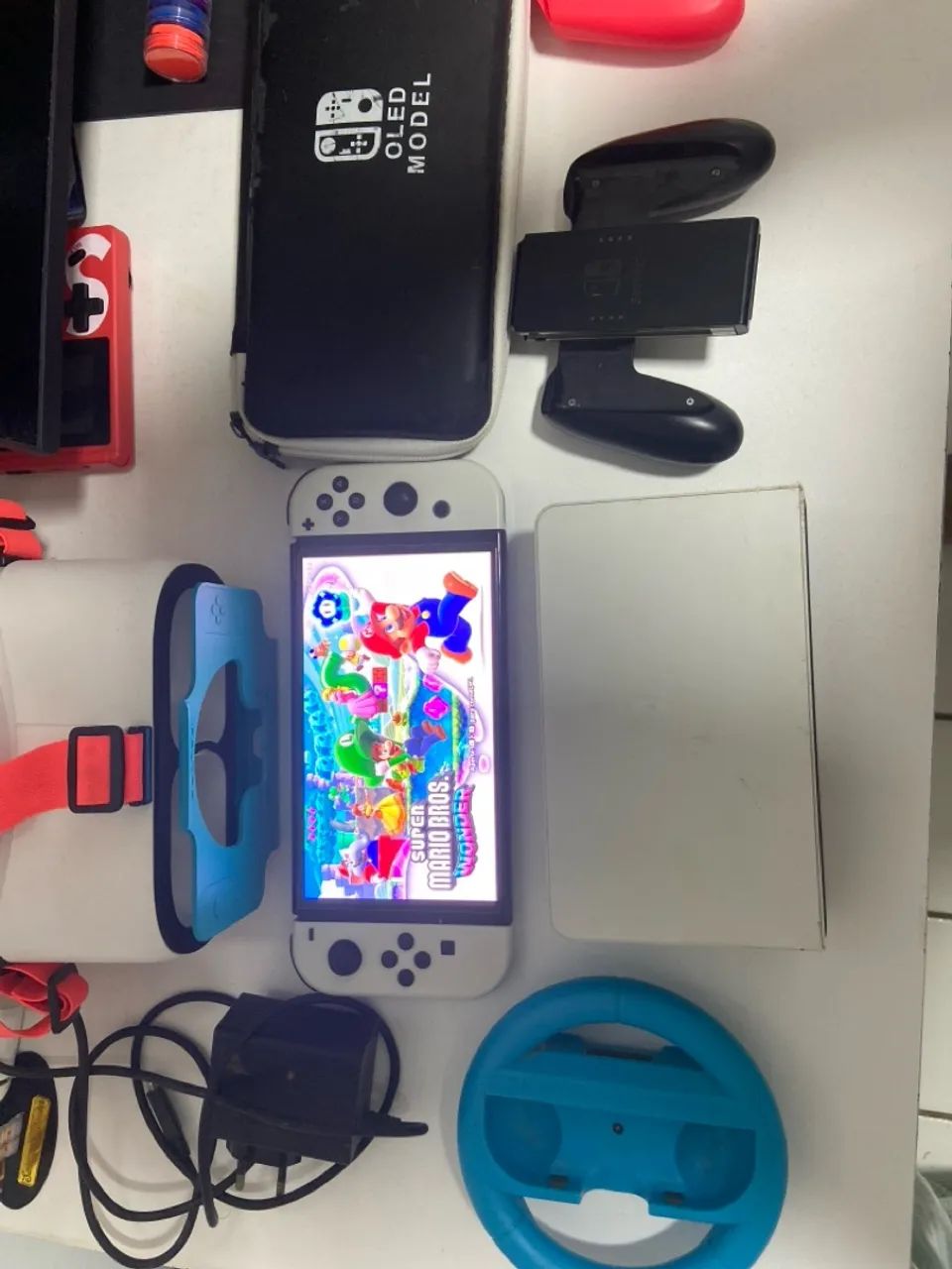 Nintendo switch oled 64 G