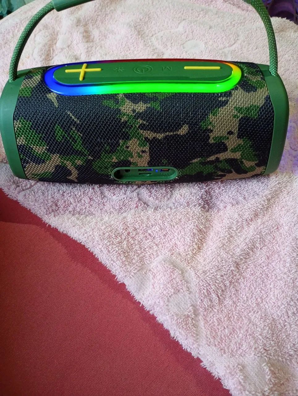 Caixinha de som JBL bombox nova  - Foto 2