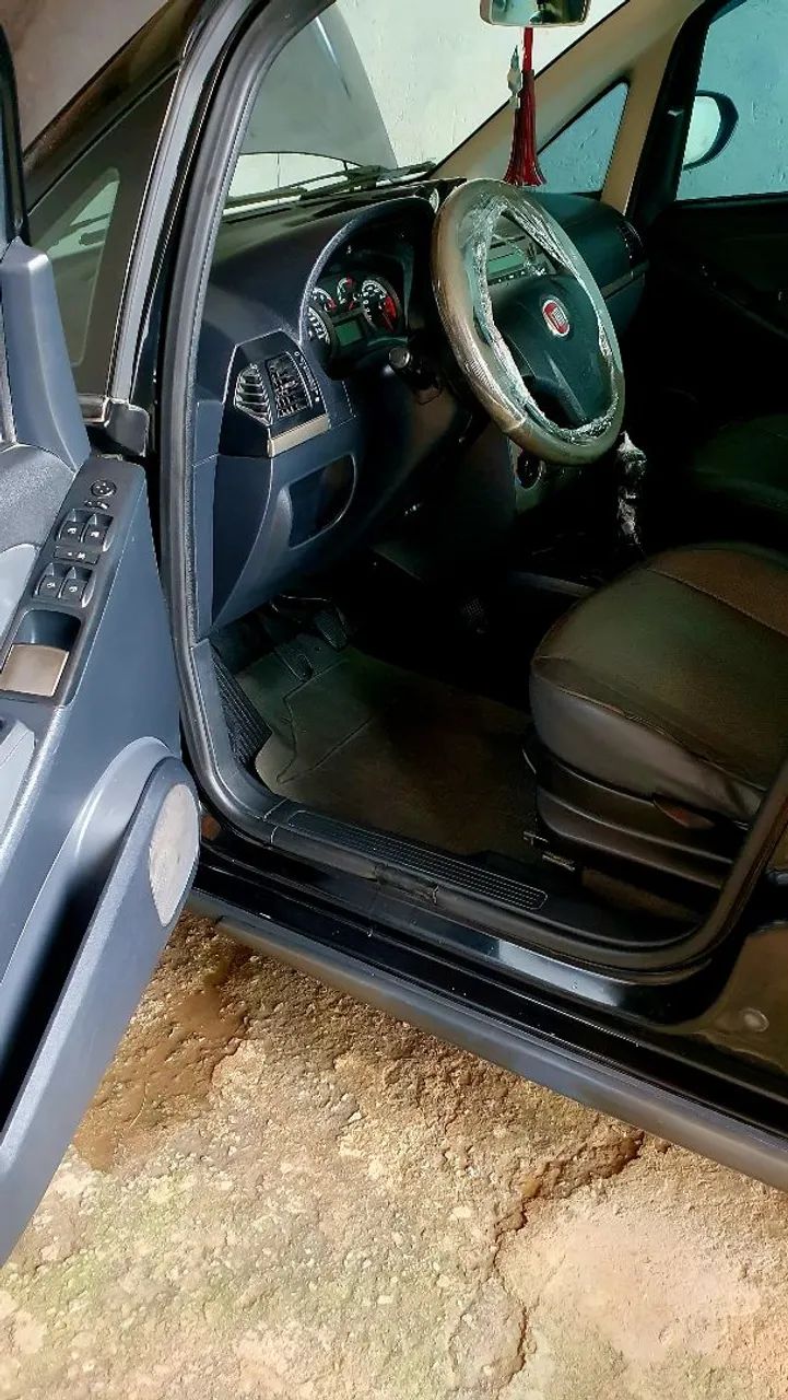 Fiat Idea Advent./ Adv.locker 1.8 MPI Flex 5P 2012 - Foto 4