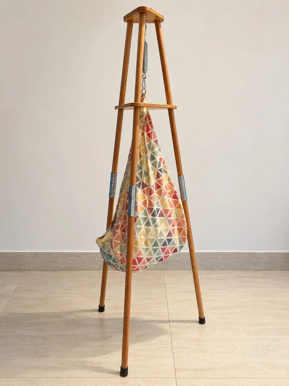 Cocoon Baby com suporte de madeira ? R$ 730 - Foto 2