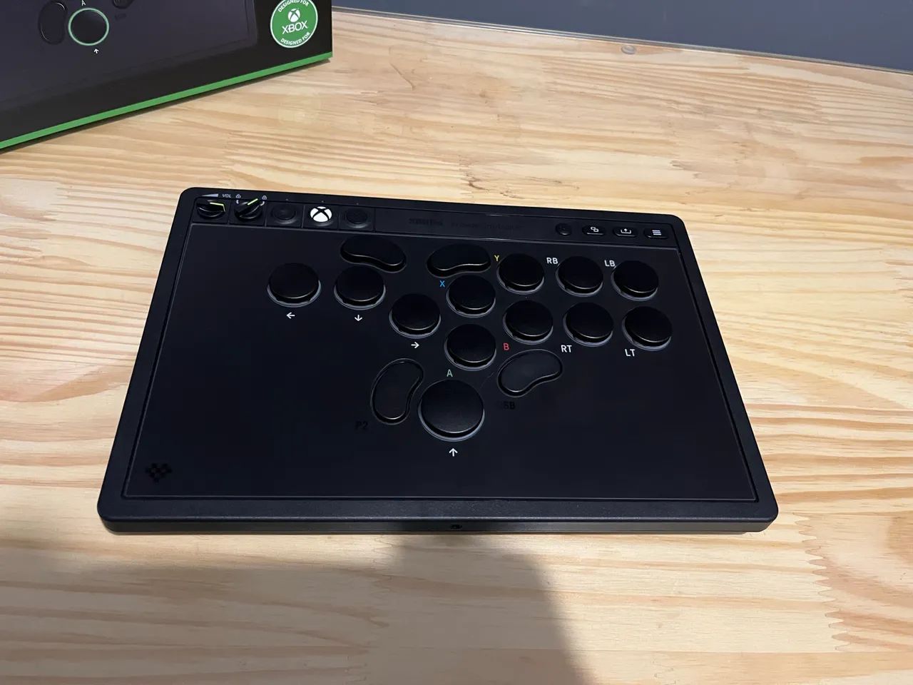 Hitbox 8BitDo para PC e Xbox Séries S/X Novíssimo - Peças e