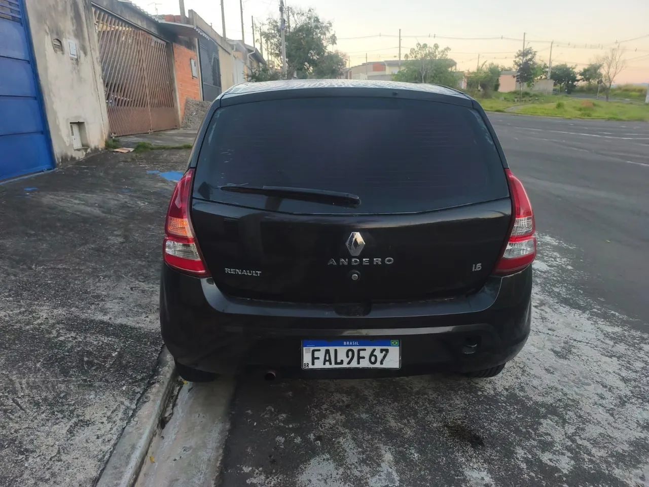 Renault Sandero PRIVILÈGE HI-FLEX 1.6 8V 5P 2012