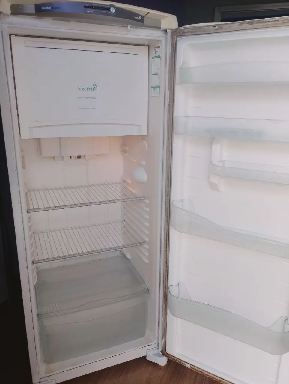 Vendo geladeira 