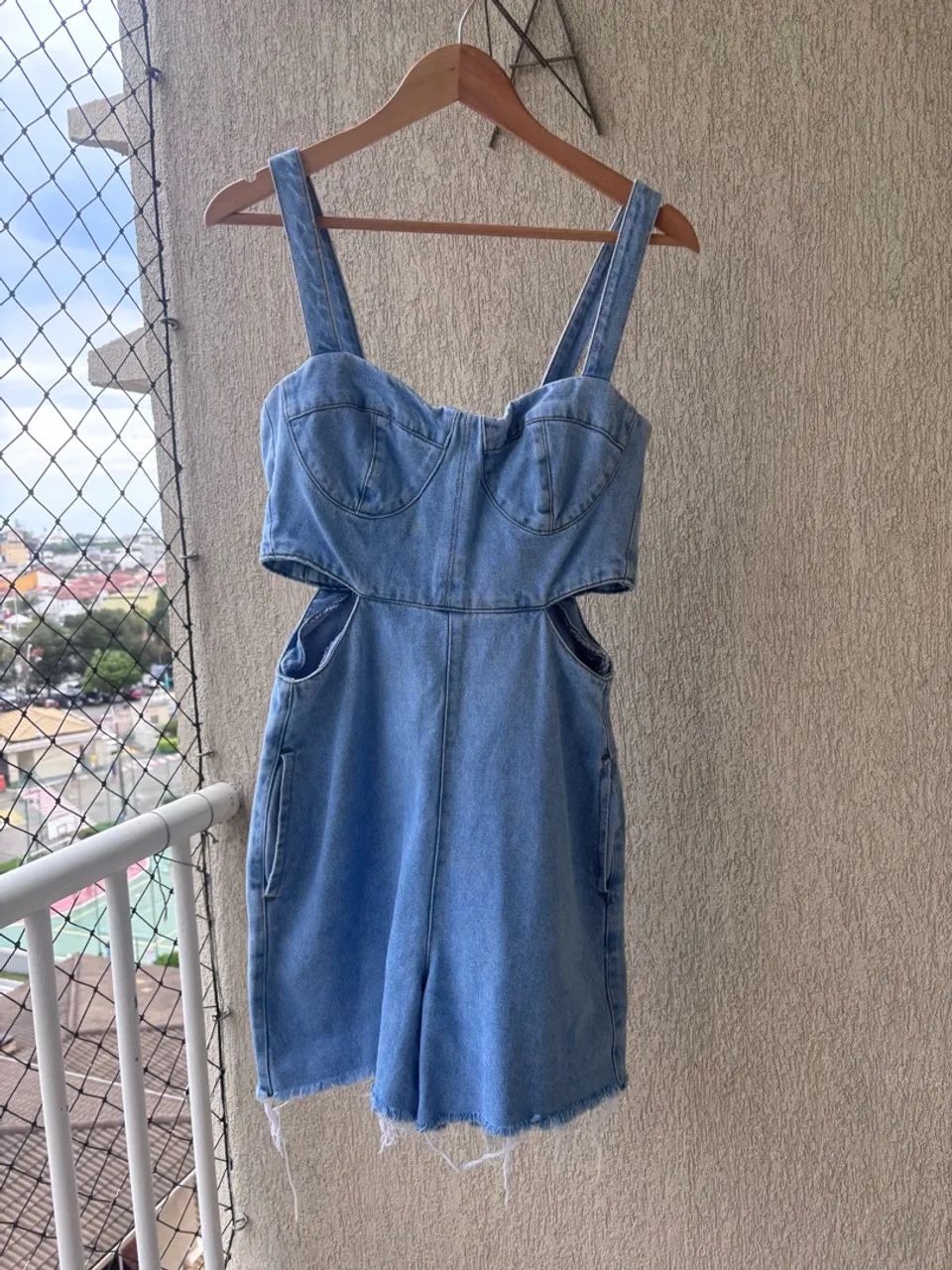 Macacão jeans curto - Foto 2