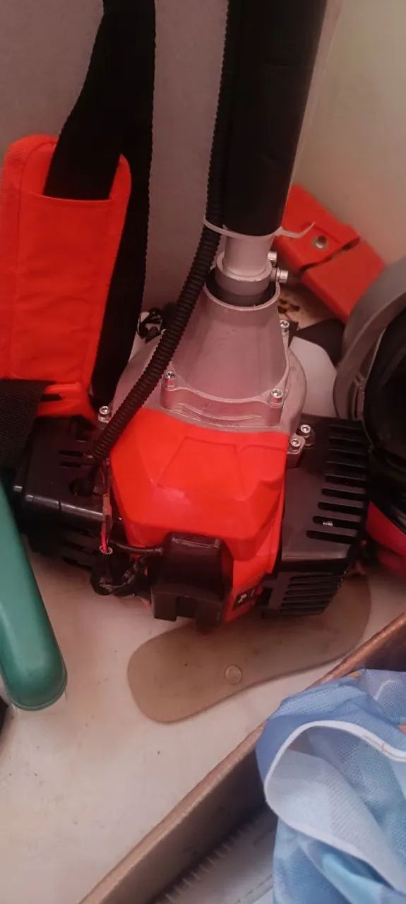 Roçadeira 83 c completa usada 1 vez . - Foto 5