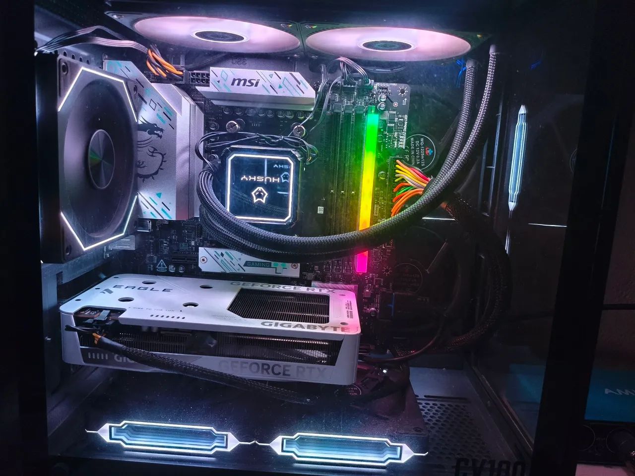 Pc Gamer Rtx 5060 + Ryzen 5 9600x - Foto 4