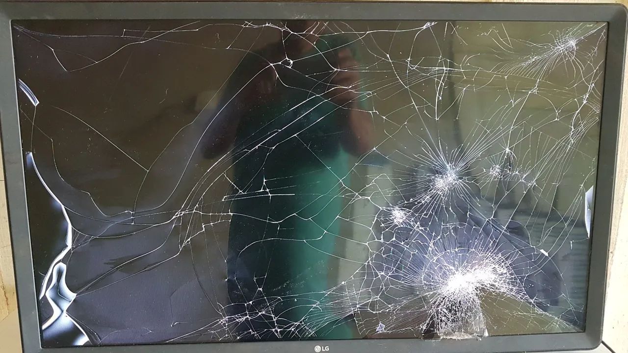 TV LG Modelo 32LM627BPSB