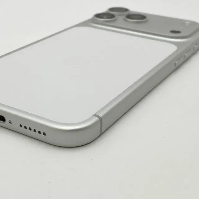 iPhone 17 Pro Max Silver - Foto 2