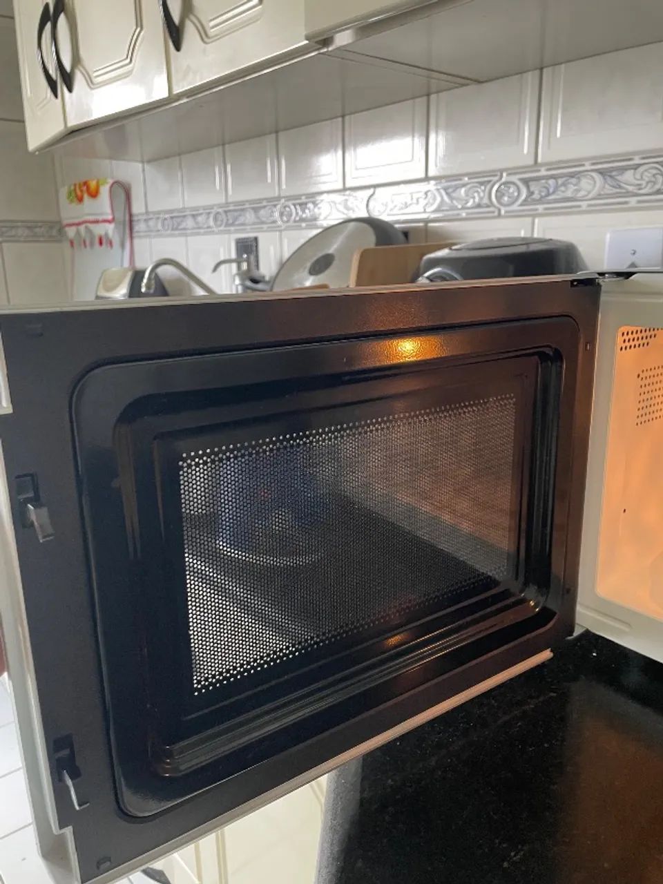 Microondas Philco NOVO 220V - Foto 3