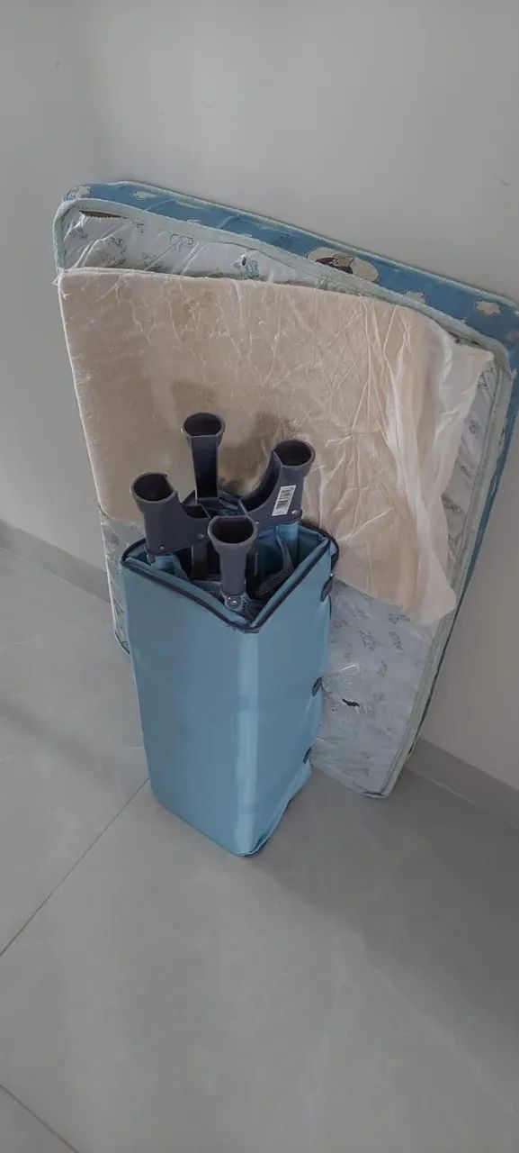 Berço cercadinho portátil com colchão e tela - Foto 5
