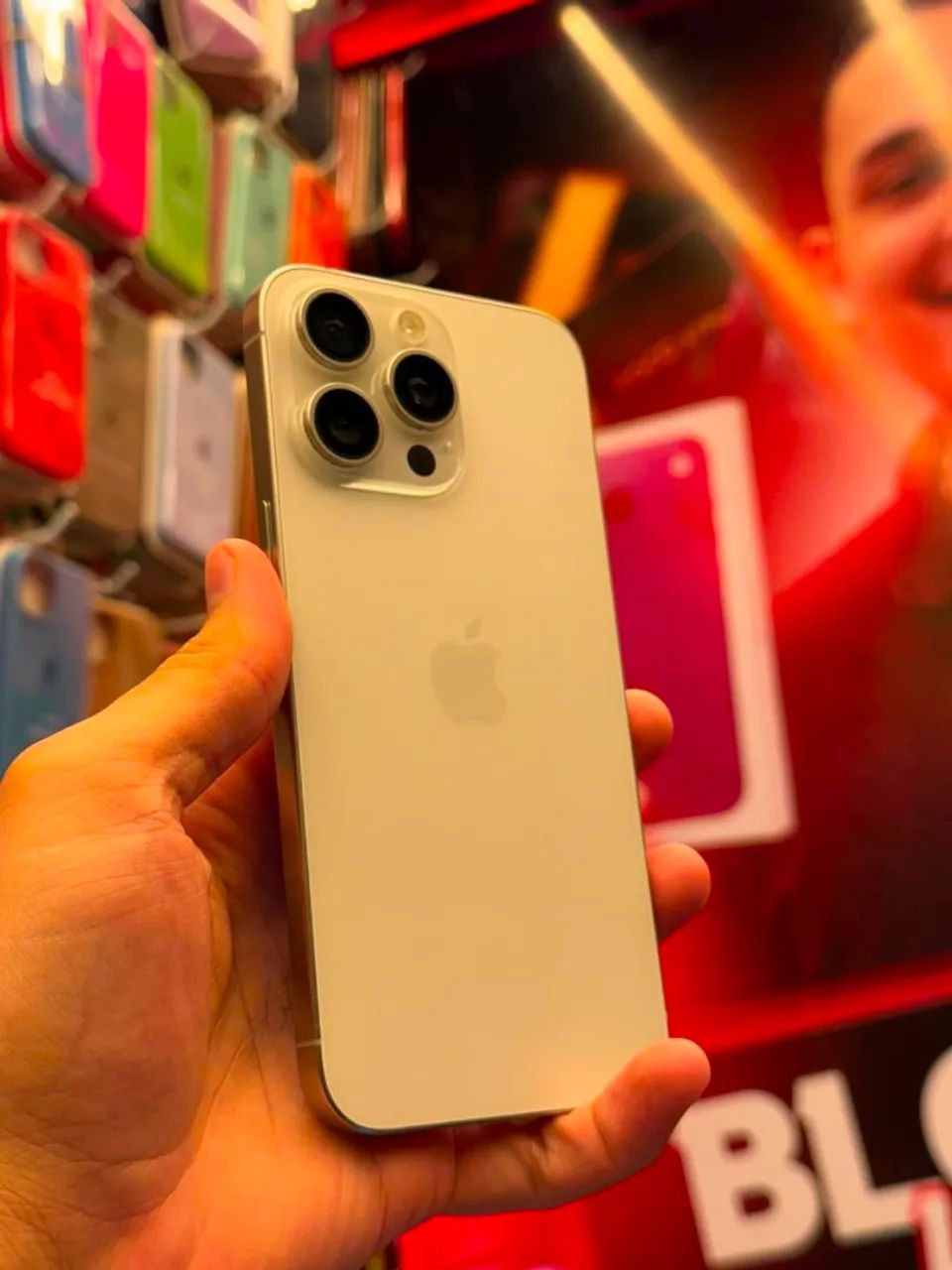 IPHONE 15 PRO MAX BRANCX