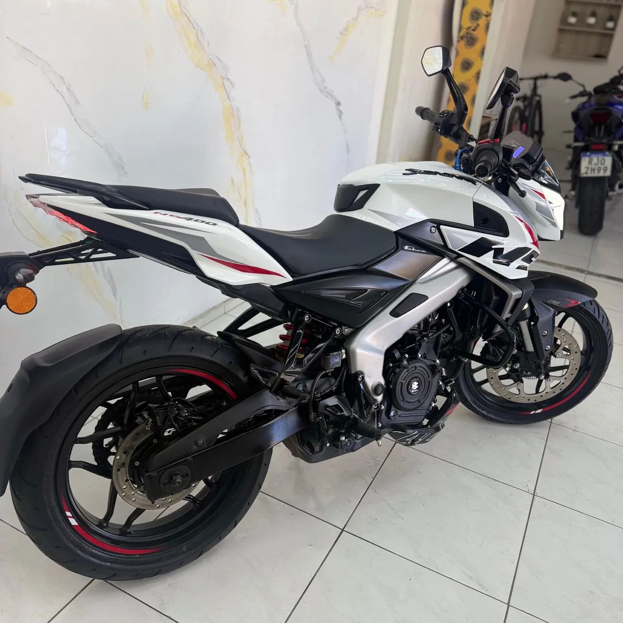 Bajaj NS400Z 2026 - 1501673706 | OLX