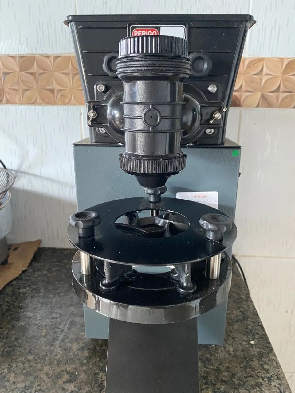 Máquina de salgados compacta print