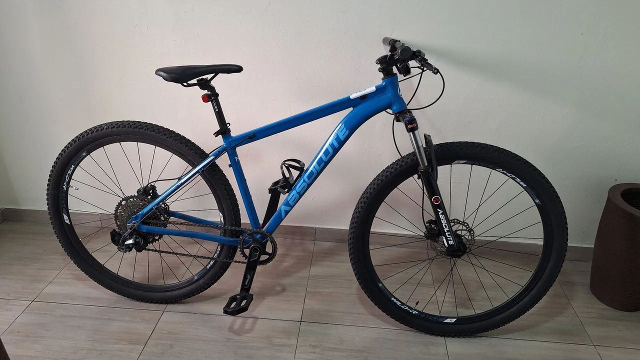 Bicicleta semi nova aro 29 bem conservada - Foto 2