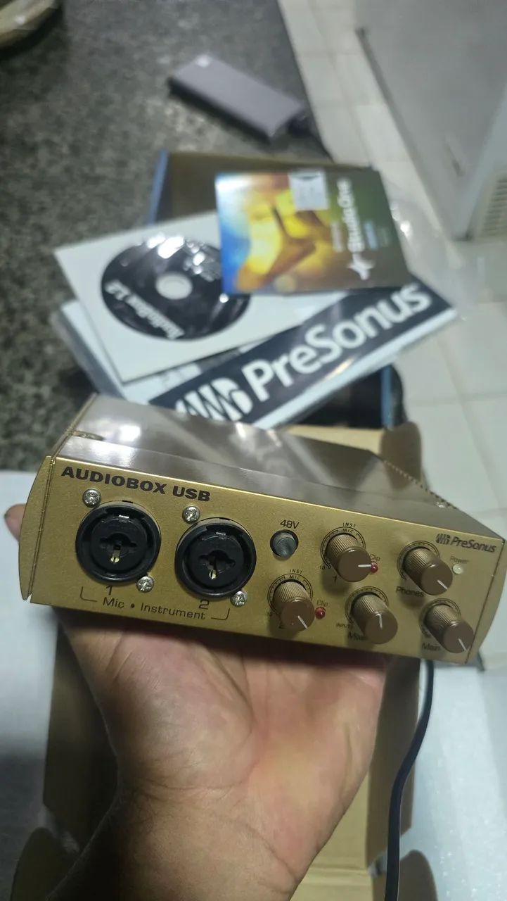 Interface de audio Audiobox - Foto 2