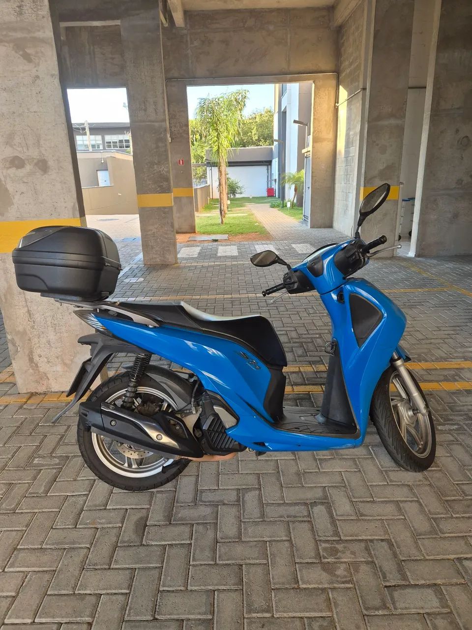 SCOOTER Automatica SH150 para vender RÁPIDO  - Foto 2