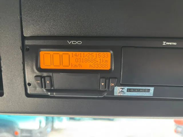 Mercedes-Benz Actros 2548 6X2 2022 300 MIL KM  - Foto 4