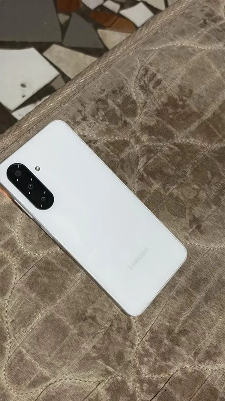 Sansung A26  - Foto 3