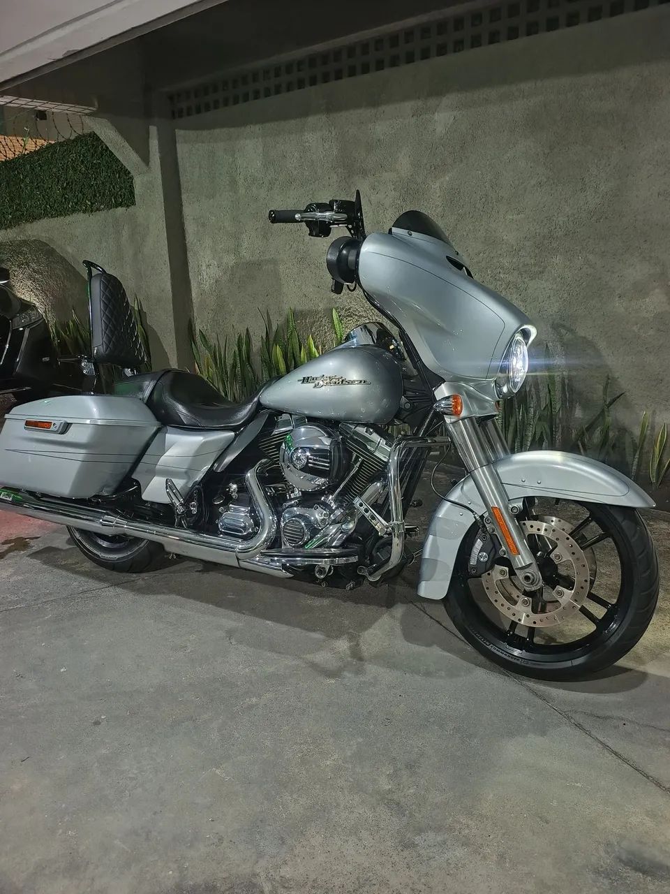 Street Glide Super nova 
